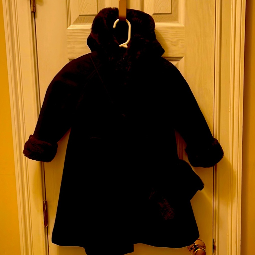 Stephanie Mathew’s Kids coat size 4t